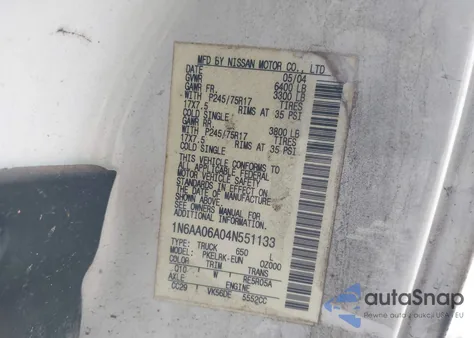 2004 Nissan Titan Xe z USA, uszkodzony, nr VIN 1N6AA06A04N551133